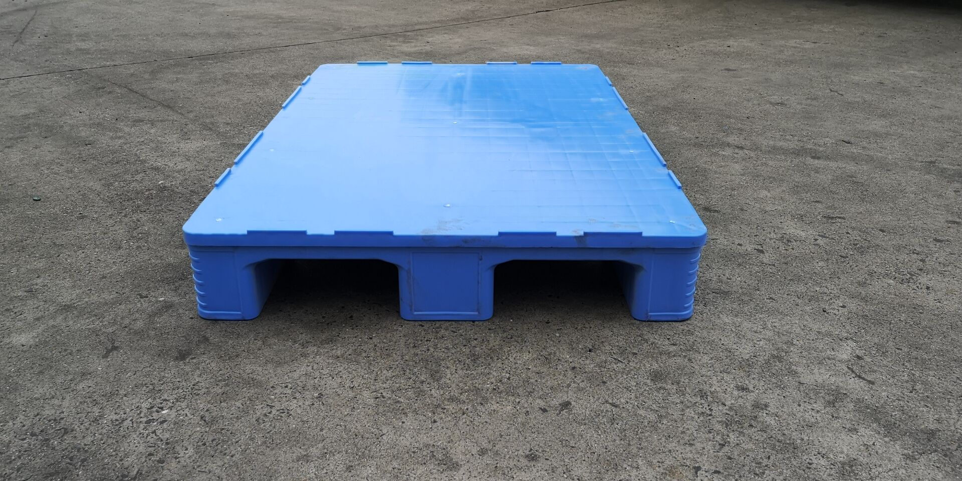 steel stainless pallet with 3 runners